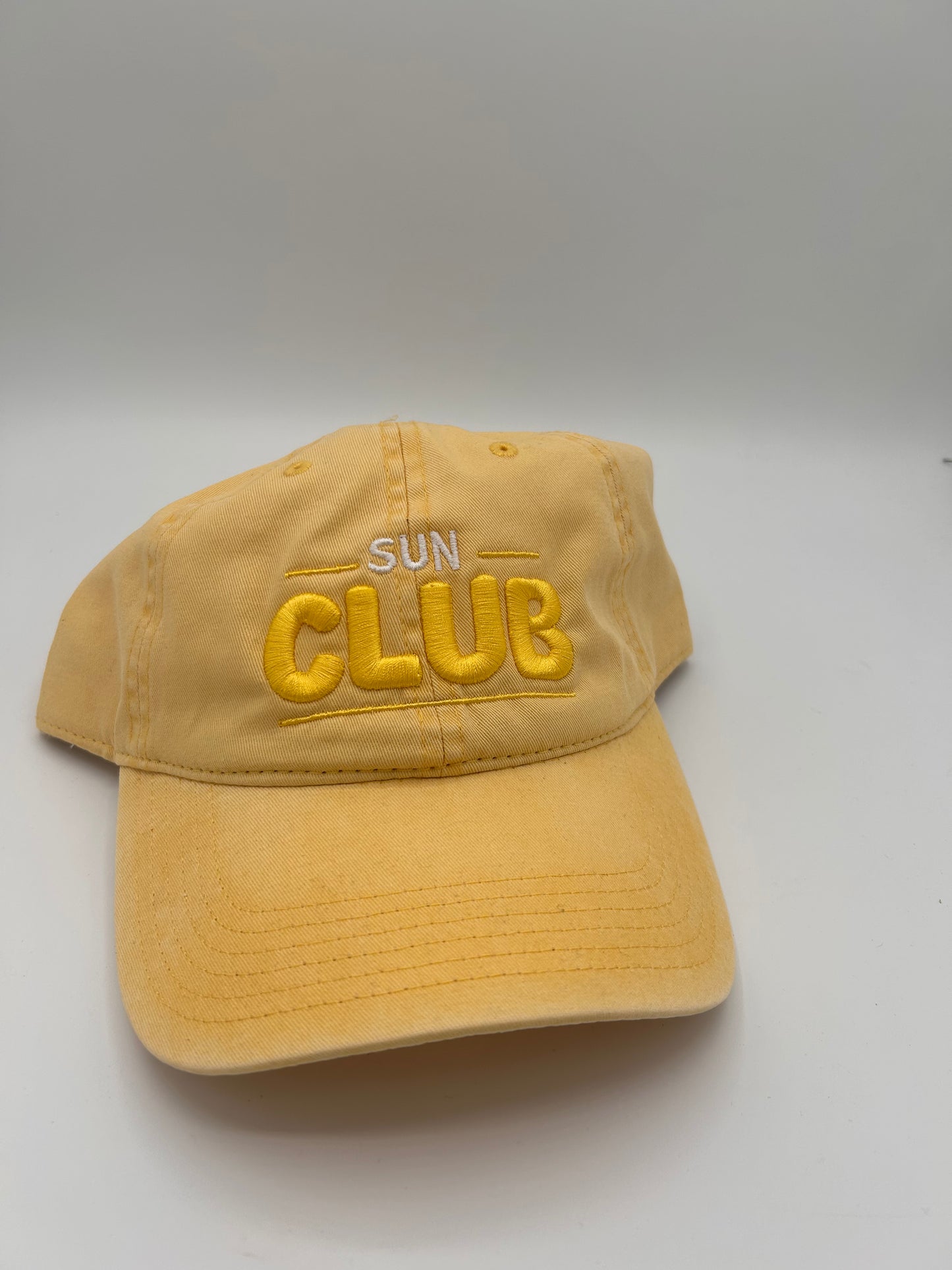 Sun Club Dad Style Sale