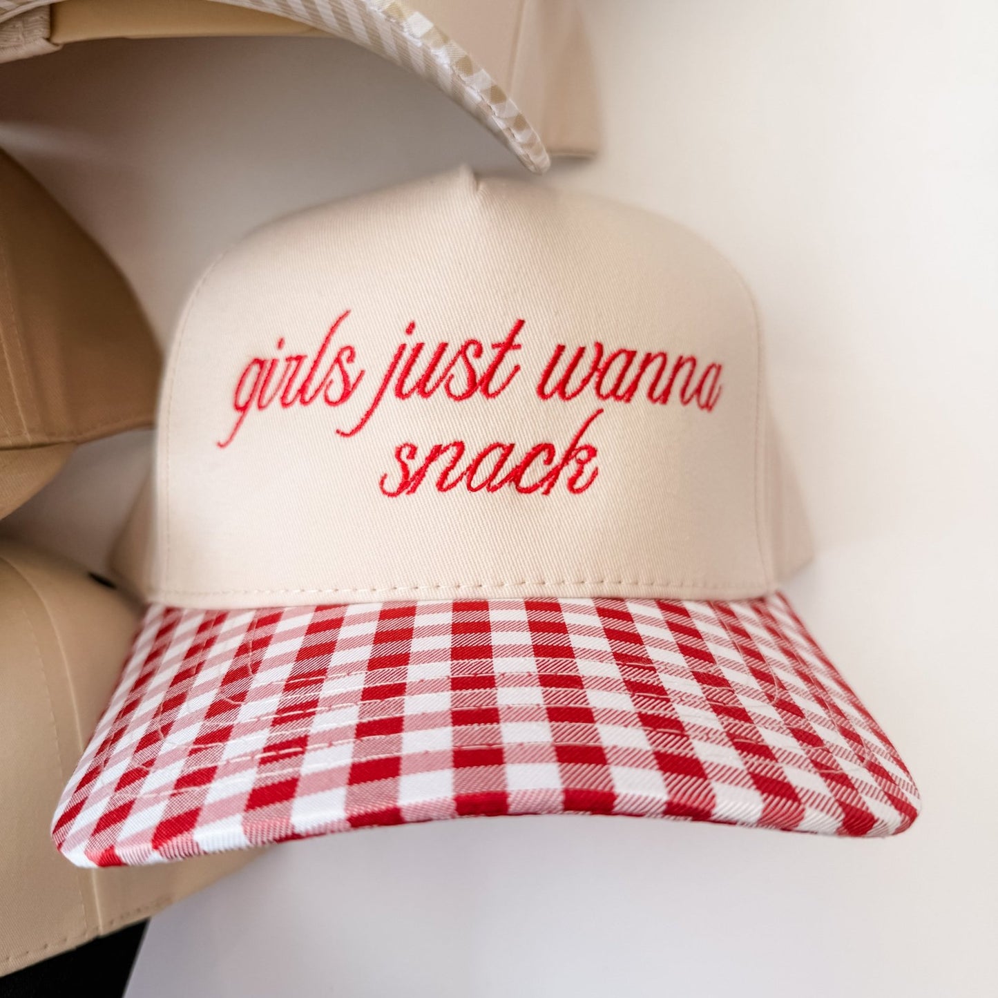 Girls just wanna snack - Hat