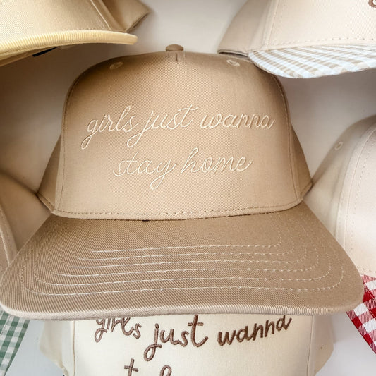 Girls just wanna stay home - Hat