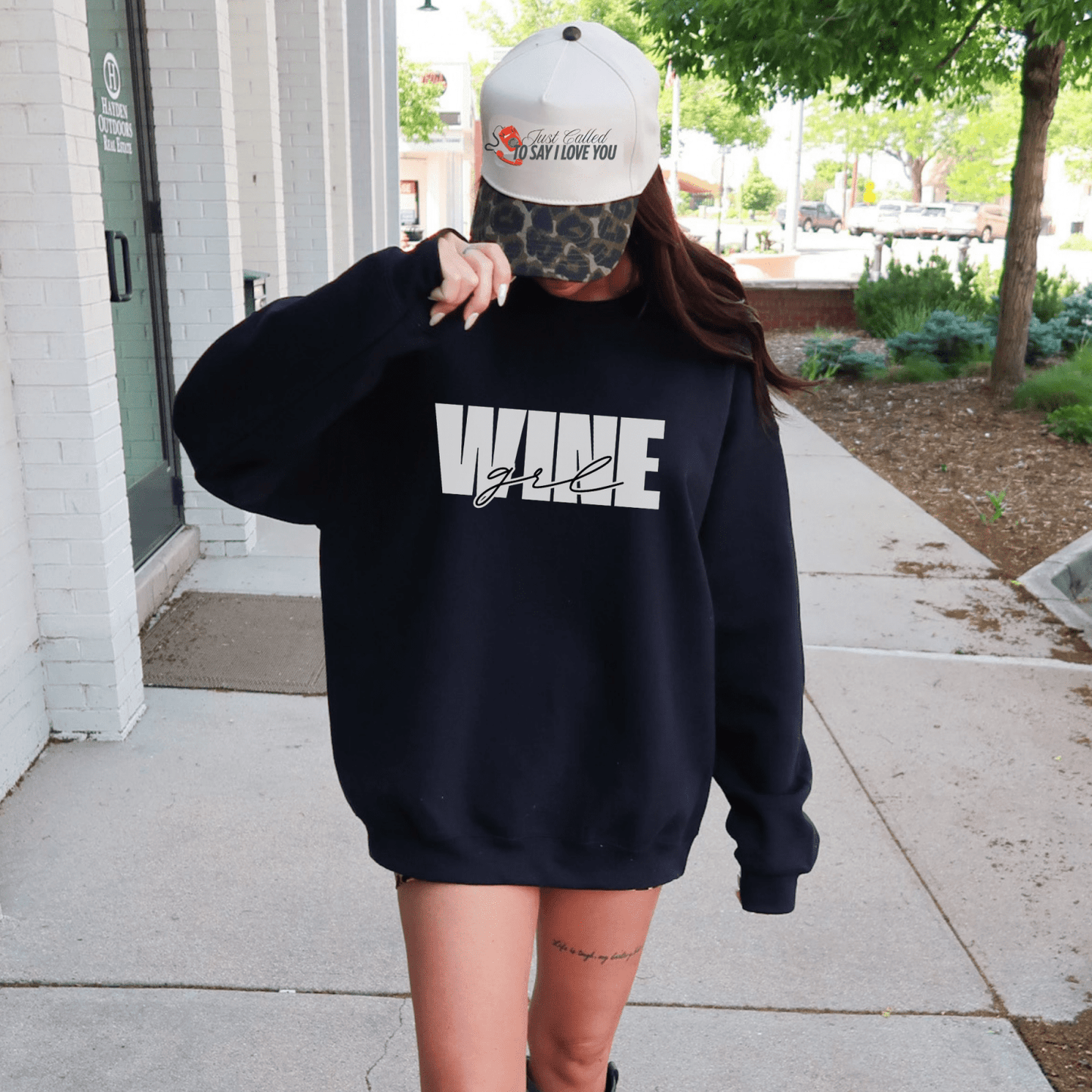 WINEGRL | Crewneck Sweatshirt